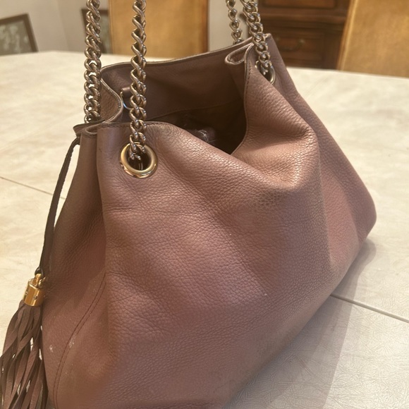 GUCCI CHIC Blush Pink Shoulder Bag with gorgeous chain double strap - Picture 4 of 11